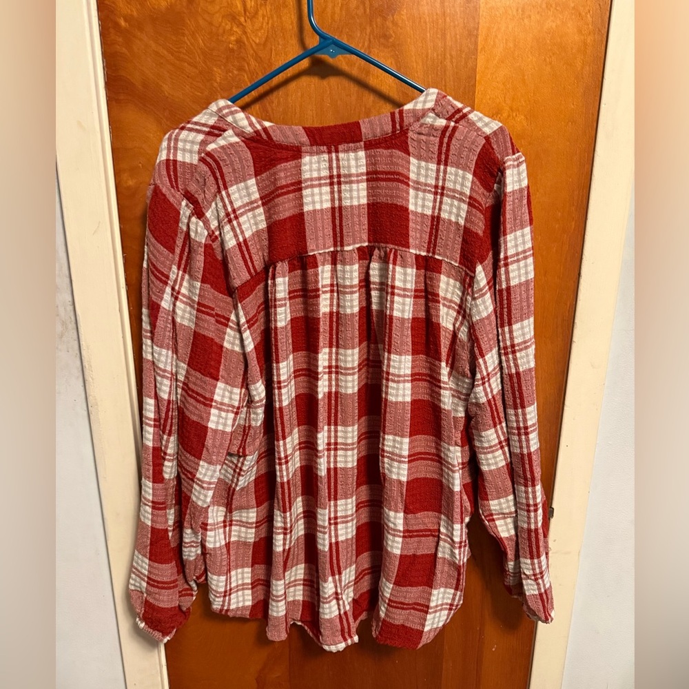 Plaid Split Neck Top - Picture 10 of 11